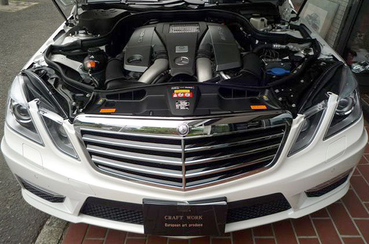 '12 W212 E63BITURBO(�_�C�������h�z���C�g)