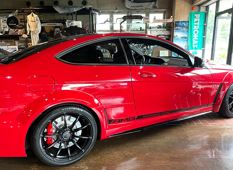 '12 C63CUPE BLACK Series