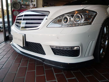 SLK55�G���W���J�o�[���b�g�J�[�{��