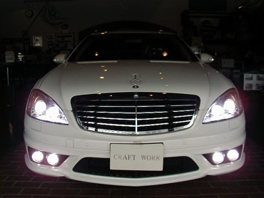 W221S65_utHO_uHID6000K