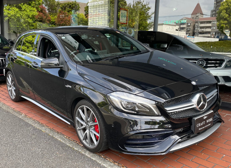W176 A45