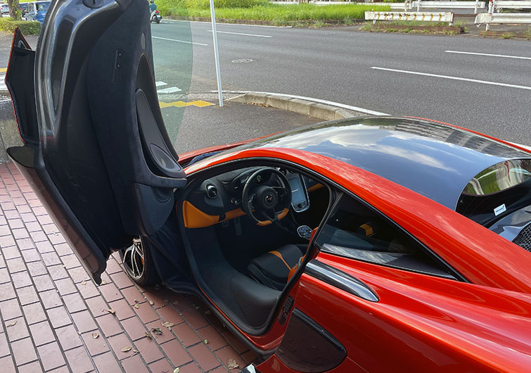 McLaren570S[tfUCJbg{H